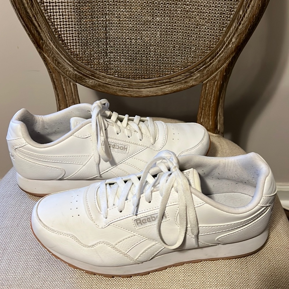 Reebok classics in white leather size 11